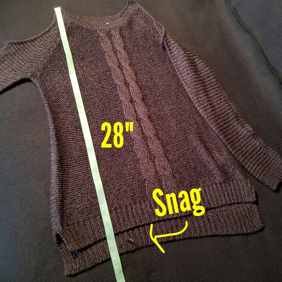 Cloth by Design Cold Shoulder Cable Knit Sweater Combines Style And Comfort - Picture 4 of 10